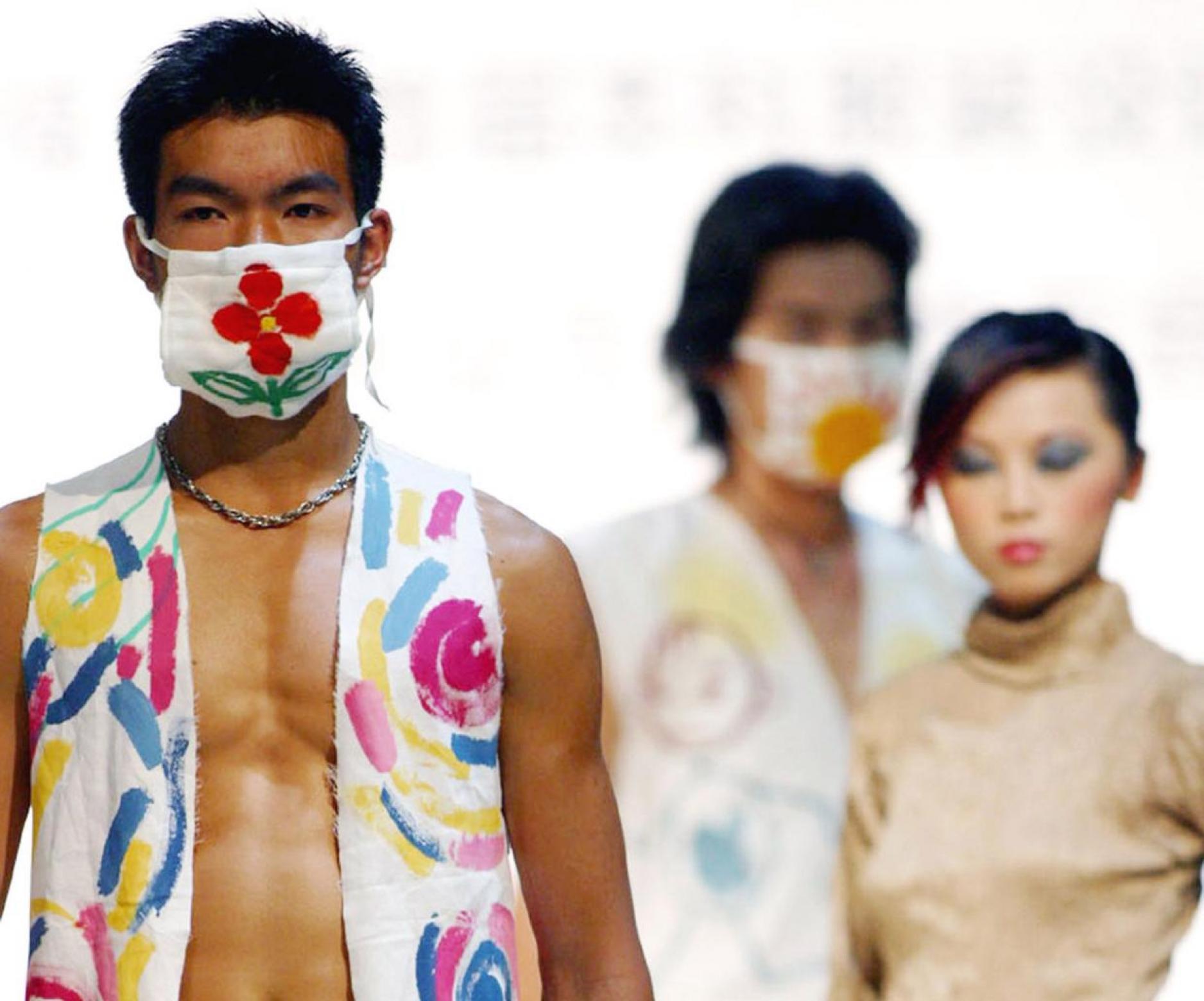 “Smog couture” in China. “Smog couture” in China.